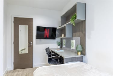 1 bed flat, Colston Avenue, City Centre, Bristol, BS14TR - Image 2